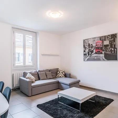 De La Poste Apartment *